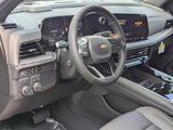 New 2025 Chevrolet Suburban Premier image 3