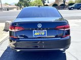 Used 2021 Volkswagen Passat 2.0T SE image 4