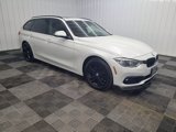 Used 2017 BMW 330i xDrive Wagon image 3