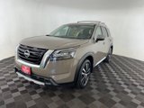 New 2025 Nissan Pathfinder Platinum image 3
