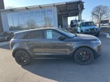 Used 2023 Land Rover Range Rover Evoque R-Dynamic SE image 4