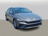 Used 2024 Hyundai Elantra SEL image 2