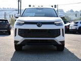 New 2025 Volkswagen Tiguan SE image 2