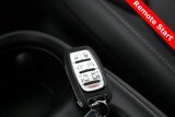 Used 2025 Chrysler Pacifica Select image 3