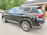 Used 2019 Hyundai Santa Fe SE image 4