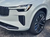 New 2026 Volvo XC90 B6 Plus w/ Protection Package Premier image 5