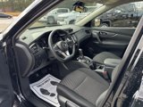 Used 2020 Nissan Rogue S image 2