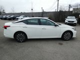 New 2025 Nissan Altima 2.5 SV image 2
