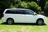 Used 2020 Dodge Grand Caravan SXT image 5