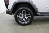 Used 2024 Jeep Wrangler Unlimited image 4