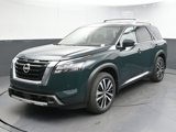 New 2025 Nissan Pathfinder Platinum w/ Cargo Package image 4