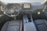 New 2025 Nissan Pathfinder SL w/ SL Premium Package image 5