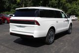 New 2025 Lincoln Navigator L Reserve image 3