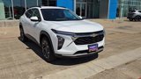Certified 2024 Chevrolet Trax LT w/ Driver Confidence Package image 2