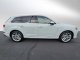 New 2025 Audi Q7 3.0T Prestige image 2