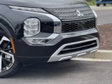 New 2025 Mitsubishi Outlander SEL image 3