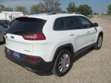 Used 2017 Jeep Cherokee Limited image 6