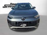 New 2025 Volkswagen Tiguan SE image 5