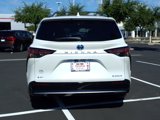 Certified 2025 Toyota Sienna Platinum image 5
