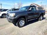Used 2013 Toyota Tacoma 4x4 Regular Cab image 2