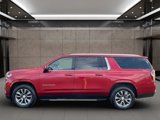 Used 2021 Chevrolet Suburban LT w/ LT Signature Package image 3