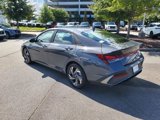 Used 2025 Hyundai Elantra Sport image 5