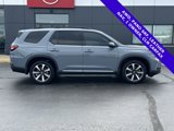 Used 2025 Honda Pilot Elite image 2