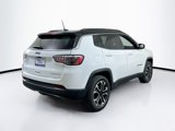 Used 2023 Jeep Compass Limited image 5