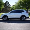 Used 2015 Nissan Rogue SL w/ SL Premium Package image 2