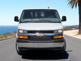 Used 2023 Chevrolet Express 2500 w/ Driver Convenience Package image 2