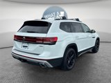 Used 2024 Volkswagen Atlas Peak Edition SE image 3