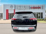 New 2025 Nissan Pathfinder Platinum image 4