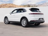 Certified 2024 Porsche Cayenne image 3
