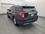 Used 2023 Ford Explorer Limited image 5