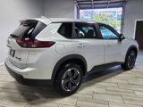 Used 2024 Nissan Rogue SV image 5