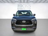 New 2025 INFINITI QX80 Luxe image 2