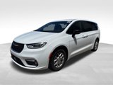 New 2025 Chrysler Pacifica Select image 4