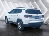 Used 2022 Jeep Compass Latitude image 3