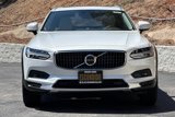 New 2025 Volvo V90 B6 Cross Country Ultra w/ Climate Package image 3