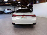Used 2019 Toyota Avalon XLE image 4