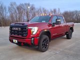Used 2024 GMC Sierra 2500 AT4 image 2