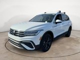 Certified 2024 Volkswagen Tiguan SE w/ Panoramic Sunroof Package image 4