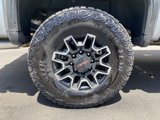 Used 2025 GMC Sierra 2500 AT4X image 5
