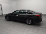 Used 2023 Nissan Altima 2.5 SV image 3