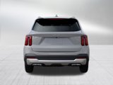 New 2025 Kia Sorento S image 5