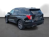 Certified 2023 Ford Explorer XLT w/ Equipment Group 202A image 3