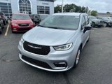 New 2026 Chrysler Pacifica Select image 2