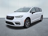 New 2025 Chrysler Pacifica Pinnacle w/ Trailer Tow Group image 2