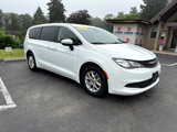 Used 2023 Chrysler Voyager LX image 3