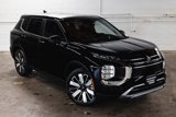 New 2025 Mitsubishi Outlander SE image 2